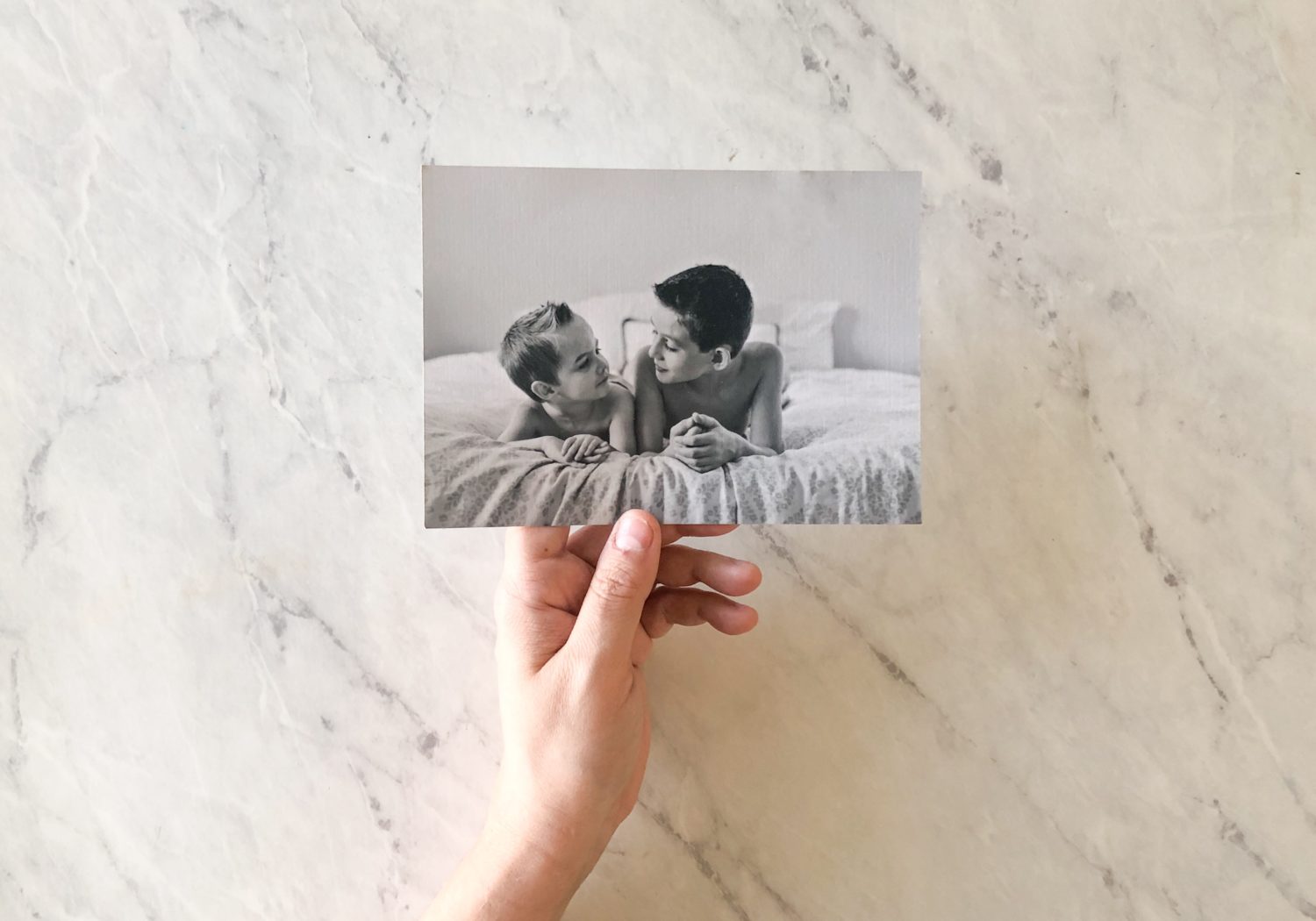 The importance of printed photographs and why technology has made us forget how important it is! Catch the whole discussion on Haus of Layne! #Photography #PrintedPhotographs #Photographs #FamilyPhotography #MemoryKeeping #Scrapbooking
