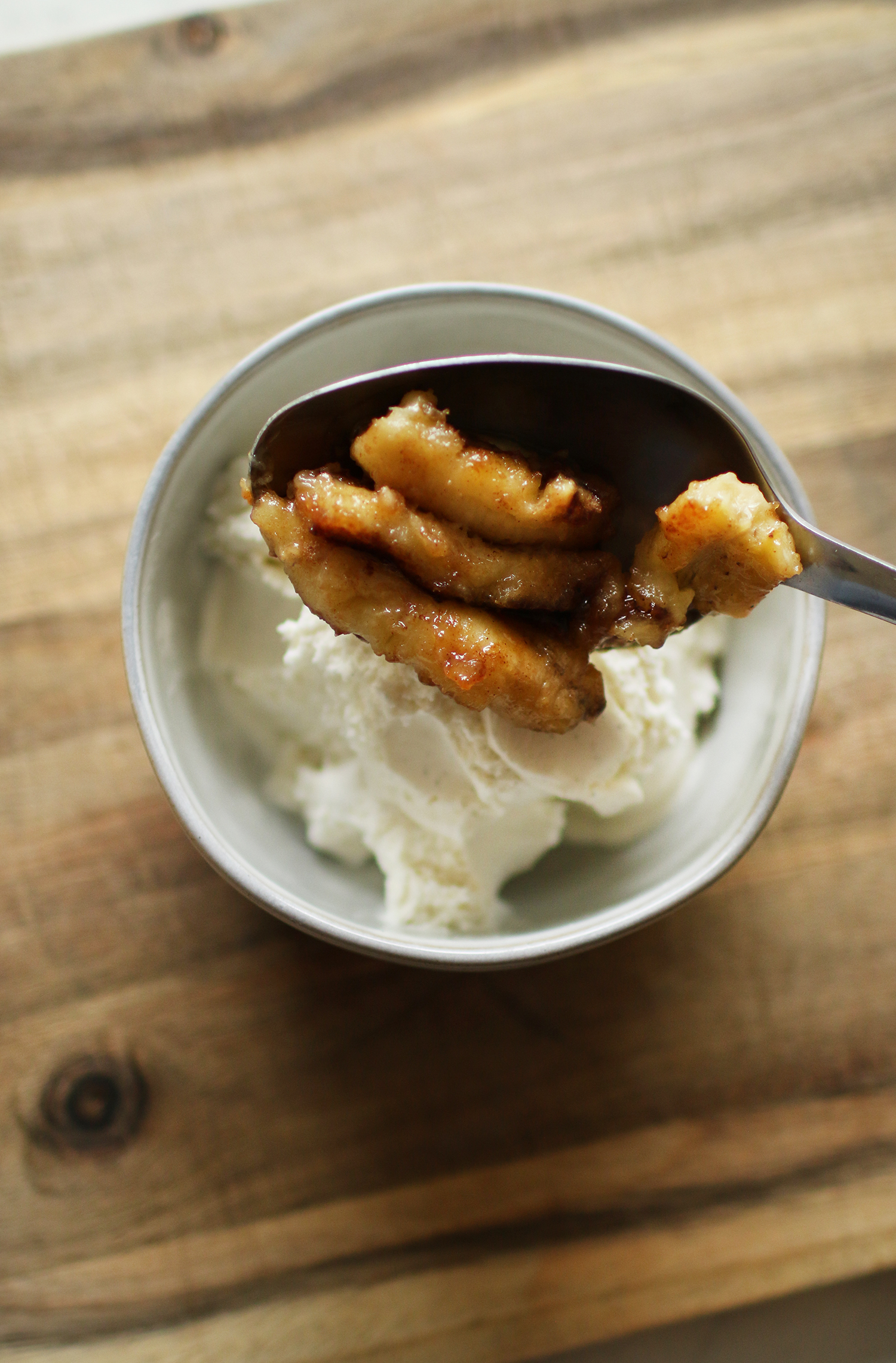 Our family loves fried bananas and ice cream for a delicious and easy summer dessert. The mix of brown sugar, butter, cinnamon, and hot banana pairs so well with cold vanilla bean ice cream. Catch the whole recipe on KaraLayne.com!