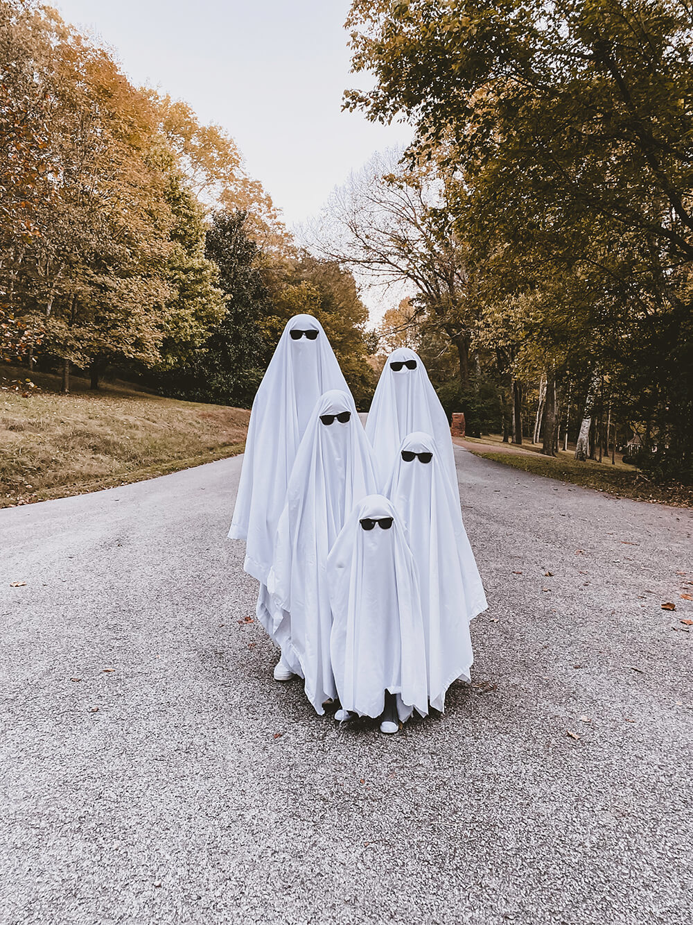 Need an easy DIY Halloween Costume Idea? I am sharing our take on the classic ghost costume for this year's costumes for the kids. We had so much fun with this one! Catch it now on KaraLayne.com.