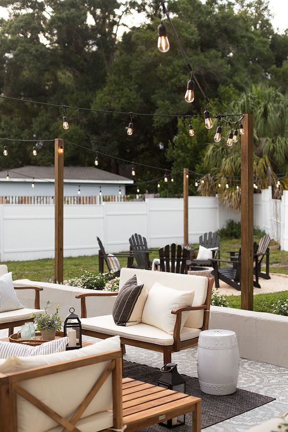 Simple and beautiful approaches to outdoor spaces and ones that have me drooling. Get inspired to refresh your space to enjoy for the coming months! Catch all of the ideas over on KaraLayne.com now.