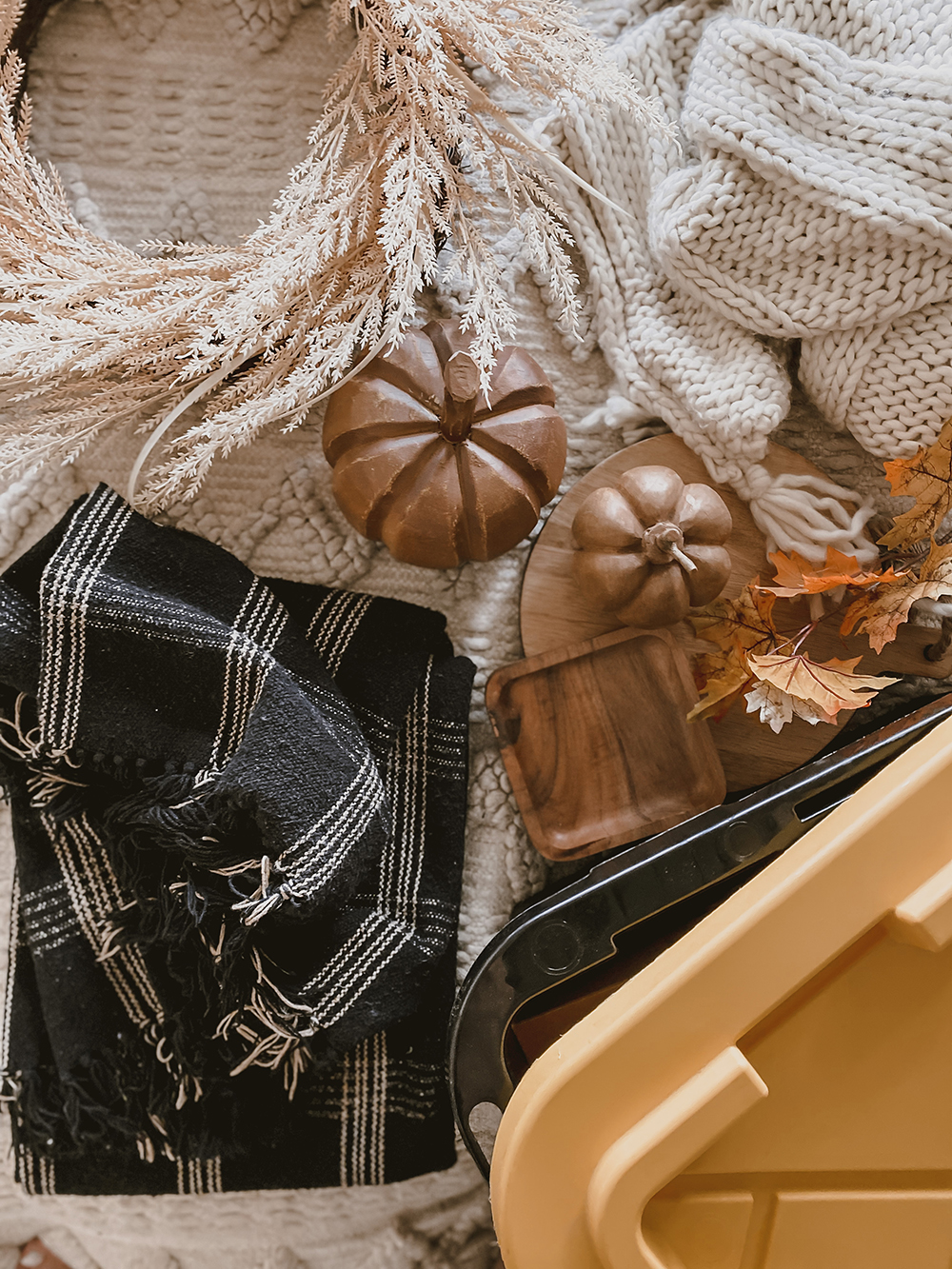 Fall is in the air! On the blog I am sharing all bout how I prepare and organize my home seasonally. With it being the end of August it's all about fall style and wardrobe as well as fall decor to invite the season in. Dive into it all over on KaraLayne.com!